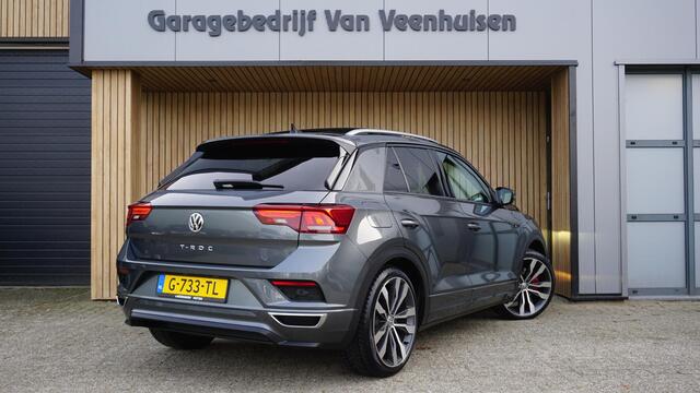 Volkswagen T-Roc 1.5 TSI 150pk R-Line & Sport Pano.dak Virtual 19inch Suzuka LED Adaptive Cruise *NL auto* 83610km!