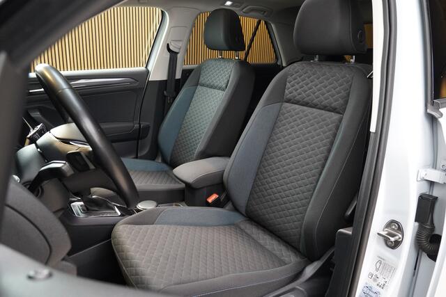 Volkswagen T-Roc 1.5TSI/150pk IQ.Drive DSG|2019|Trekhaak|Panoramadak|El.achterklep|PDC+Assist|Blindspot|Clima|Cruise+ACC|Navi