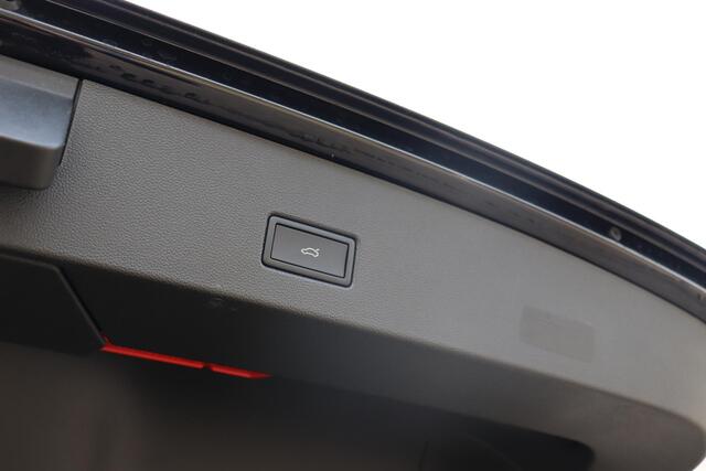 Volkswagen T-Roc 1.5 TSI R-Line Edition IQ-Light/Keyless/Trekhaak/Virtual cockpit