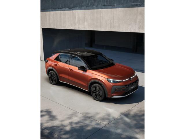 Volkswagen T-Roc 1.5 eTSI 116 7DSG Style First Edition | 'App-Connect' draadloze smartphone integratie | 30,5 cm display met 2D en 3D weergave | Achterklep, elektrisch, met sensorgestuurde opening (Easy Open)