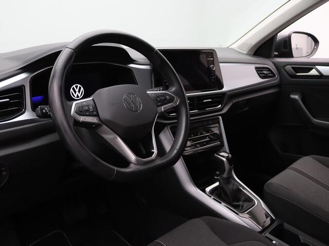 Volkswagen T-Roc 1.5 TSI Life Business Camera | Adapt. Cruise | Navi | Parkeersens. v+a