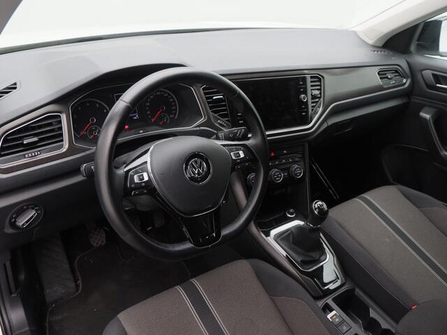Volkswagen T-Roc 1.0 TSi Style | Stoelverwarming | Adaptive Cruise | Camera | CarPlay | Full LED | Climatronic | 17 Inch | 48.684 Km !!