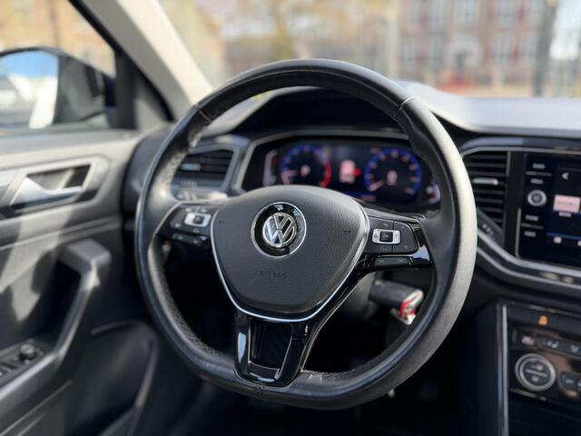 Volkswagen T-Roc 1.5 TSI Sport | Led | Camera | DigiDash |