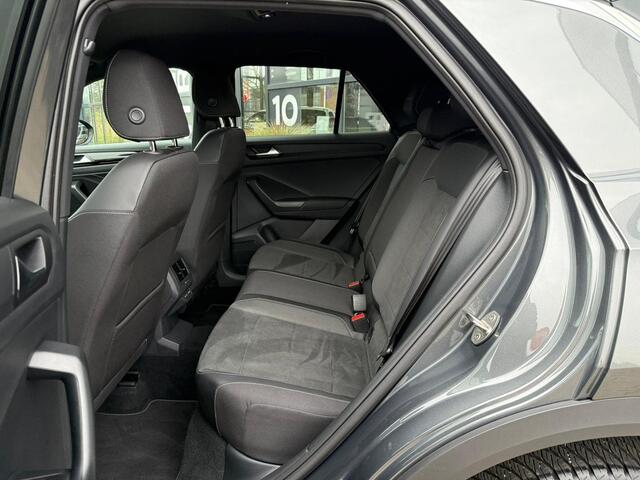 Volkswagen T-Roc 1.5 TSI R-Line Business *Trekhaak*