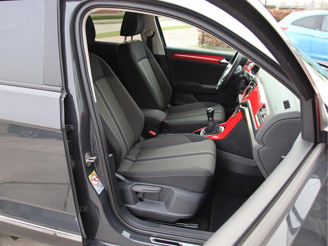 Volkswagen T-Roc 1.0 TSI Style Business Beats, FULL LED, Stoel- & Stuurvw. Prijspakker!