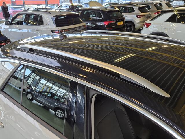 Volkswagen T-Roc 1.5 TSI Style -150pk- Automaat | Navi | Camera | IQ LED | Digi Cockpit Pro | Rijklaarprijs incl. 1 jaar Bovag garantie