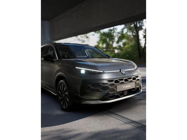 Volkswagen T-Roc 1.5 eTSI 116 7DSG Life First Edition Parkeersensoren voor en achter (Park Distance Control) | App-Connect smartphone integratie