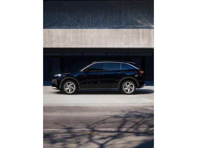 Volkswagen T-Roc 1.5 eTSI 116 7DSG Life First Edition Automaat