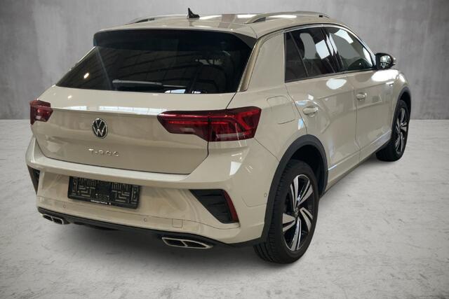 Volkswagen T-Roc 1.5 150 pk TSI DSG R-Line Edition Automaat Winterpakket, Adapt. Cruise Control, Climate Control, Camera, CarPlay