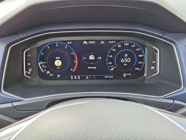 Volkswagen T-Roc 1.5 TSI United Automaat Carplay Camera Stoelvw