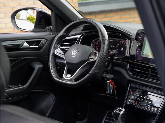 Volkswagen T-Roc 1.5 TSI 3X R-LINE Bj 2023 !! PANODAK CAMERA NAVI LED DIGi-DASH 18INCH.LMV BLACK-LINE PARKASSIST PDC
