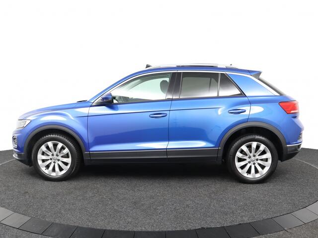 Volkswagen T-Roc 1.0 TSI Style - Panoramadak - Eletrische kofferklep