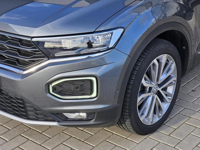 Volkswagen T-Roc 1.5 TSI Style Business Carplay Cam Stoelvw LM18