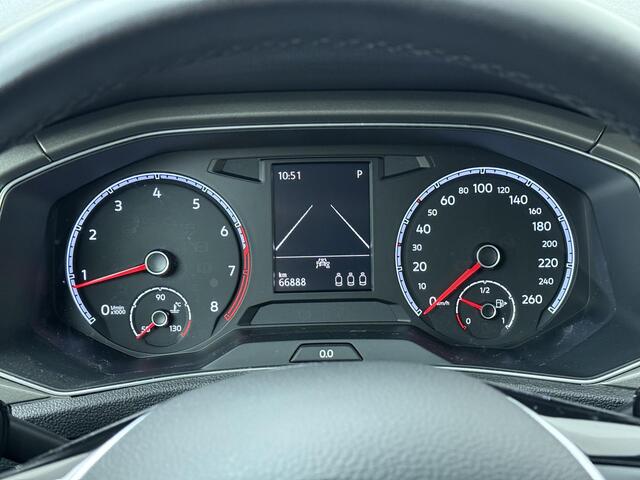 Volkswagen T-Roc 1.5 TSI Style | 150 PK | Automaat | Climate control | Adaptive cruise control |