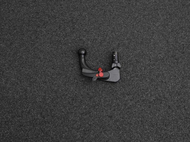 Volkswagen T-Roc Cabrio 1.5 TSI 150 pk DSG R-Line Edition Blue Plus | Trekhaak | Leder | Adaptief onderstel | Beats | Stuur-/stoelverwarming