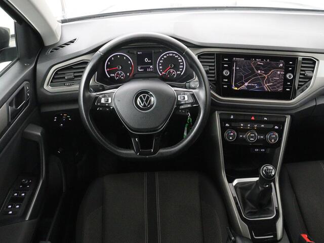 Volkswagen T-Roc 1.0 TSI Style Business | Adaptive cruise | Carplay | Navigatie | DAB | Climate control | Bluetooth | Parkeerhulp