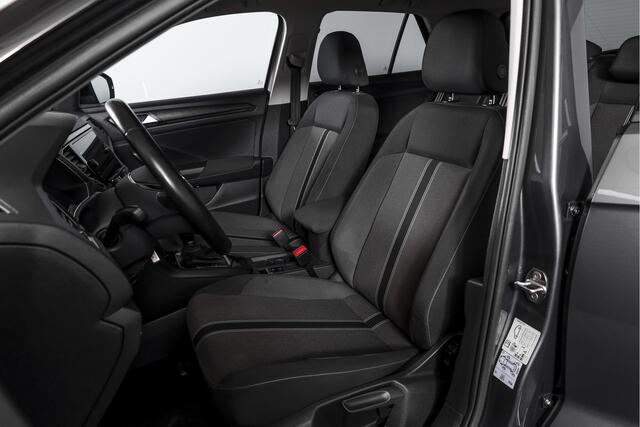 Volkswagen T-Roc 1.5 TSI 150 PK Style Business - Automaat | Adapt. Cruise | Stoelverw. | PDC | Camera | NAV + App. Connect | LED | ECC | Trekhaak | LM 17" |