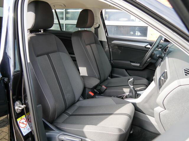 Volkswagen T-Roc 1.0 TSI Life Edition | APPLE CARPLAY / ANDROID AUTO | PDC |