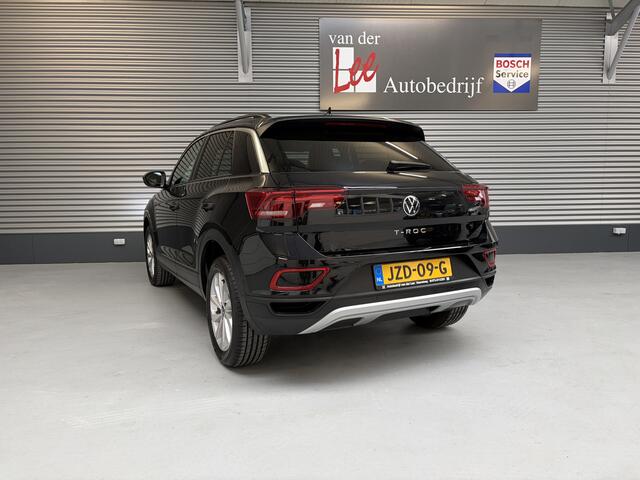 Volkswagen T-Roc 1.5 TSI/PDC V+A/CAM/KEY-LESS/17 INCH/STOEL STUUR VERW/ENZ