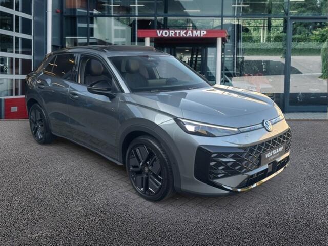 Volkswagen T-Roc 1.5 eTSI R-LINE TREKHAAK/PANO-DAK/CAMERA/ELEK-KLEP/IQ/ACC/STOELVERW