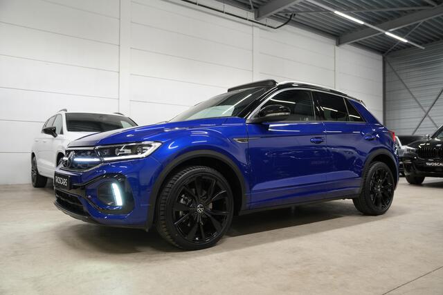 Volkswagen T-Roc 1.5 TSI R-Line * Pano - Keyless - Camera - 19" - Black Style - IQ Light - ACC *