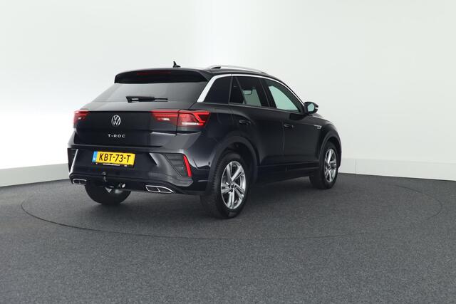 Volkswagen T-Roc 1.5 TSI 150pk DSG R-Line Edition Trekhaak Camera Stoelverwarming Virtual Cockpit Navigatie
