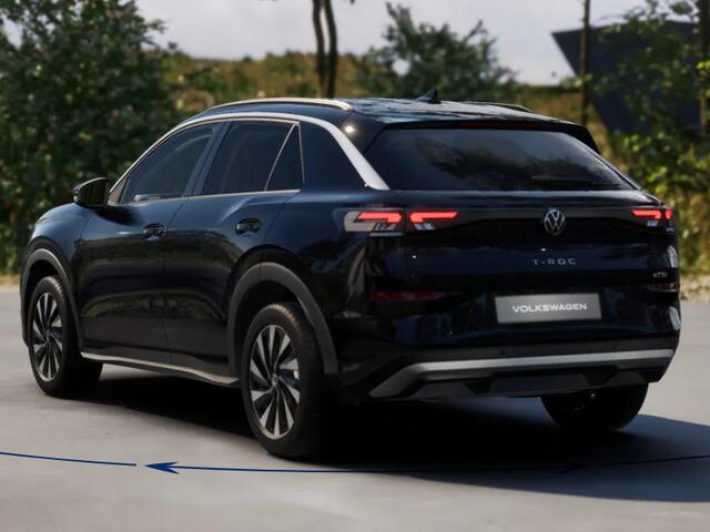 Volkswagen T-Roc Life First Edition 1.5 eTSI 116 PK 7 versn. DSG · Achteruitrijcamera · Draadloze telefoonlader · Comfort Pakket · Trekhaak ·