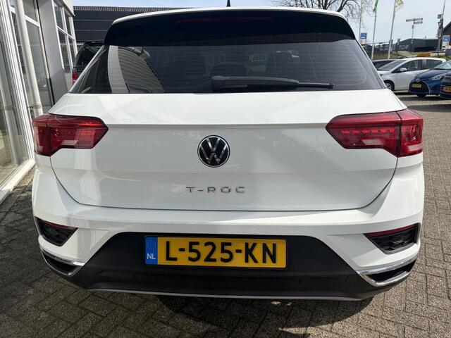 Volkswagen T-Roc 1.0 TSI Style, Carplay, Camera, Led, All season