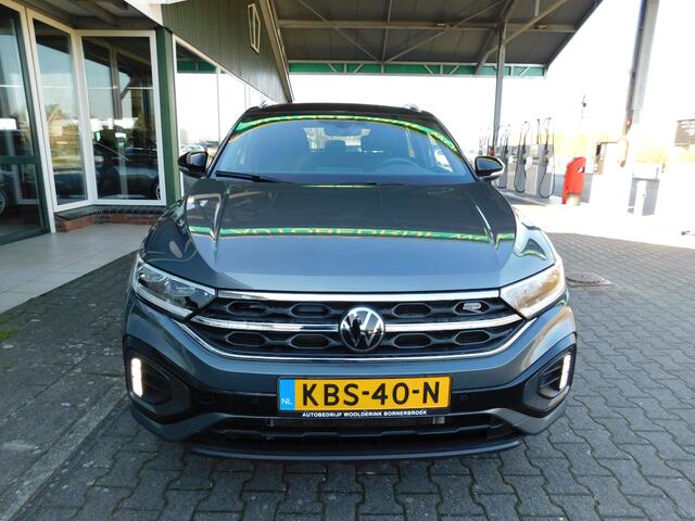 Volkswagen T-Roc 1.5TSI 150PK R-Line! Trekhaak! All-in Prijs!