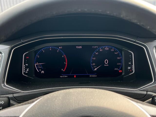 Volkswagen T-Roc 1.5 TSI 150pk Sport Navigatie