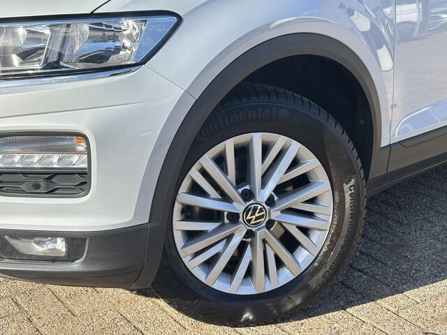 Volkswagen T-Roc 1.0 TSI Style Business / Cruise Control / NL Auto / Navi / Applecarplay/AndroidAuto /