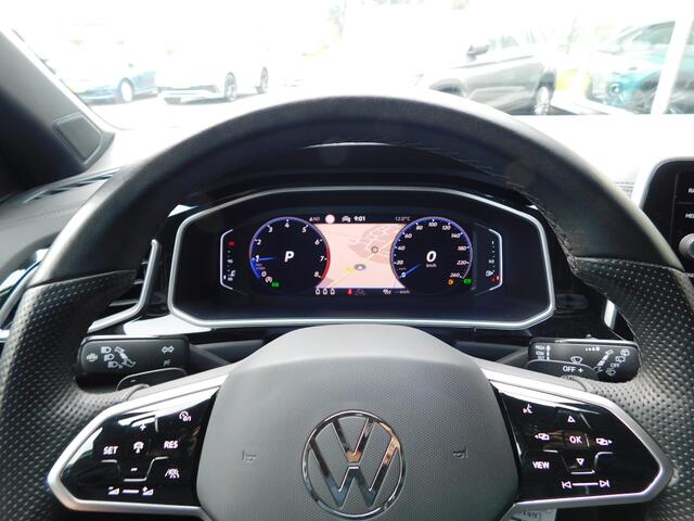 Volkswagen T-Roc 1.5TSI 150PK DSG R-LINE!! NL AUTO!! All-in Prijs!