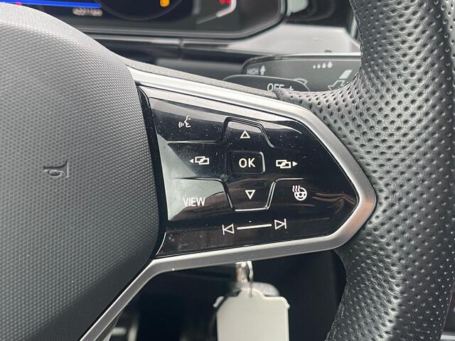 Volkswagen T-Roc Cabrio 1.5 TSI 150PK DSG R-Line / Black Style / Trekhaak / Achteruitrijcamera / 19'' LMV / VW