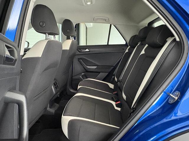 Volkswagen T-Roc 1.5 TSI Sport Business R | ADAP. CRUISE | CARPLAY | STOELVERW. | CAMERA |