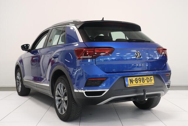Volkswagen T-Roc 1.5 TSI Style Business | Camera | Climate control | Trekhaak | Navigatie | Virtual cockpit |