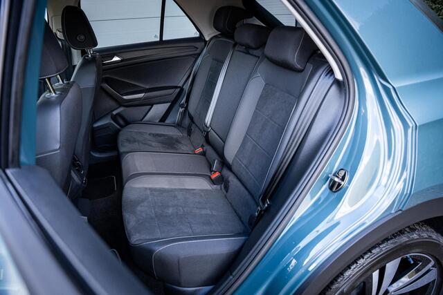 Volkswagen T-Roc 1.5 TSI 150pk Style 75-Edition|Trekhaak|Beats-audio|Elek-a.klep|Winterpack|iQ-light|Camera