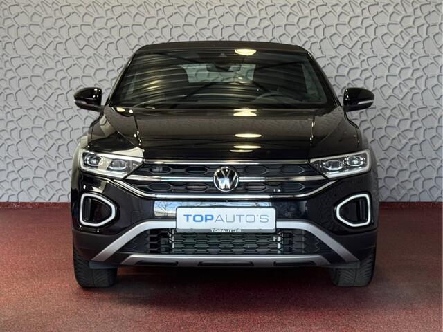 Volkswagen T-Roc Cabrio TSI VIR.COCKPIT CARPLAY NAVI IQ.LED STOEL/STUUR.VERW DAB ADAP.CRUISE 05/2024 ?Top Auto's Wijchen. 30 Jaar Specialist in Volkswagen : Alle Type's : R-Line Edition / Style / First Edition / Highline / Life , Zowel PHEV / HEV / MHEV / Benzine ?