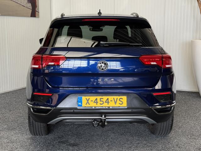Volkswagen T-Roc 1.5 TSI Style Business NAVIGATIE ADAPTIVE CRUISE CONTROL APPLE CARPLAY/ANDROID RIJSTROOKSENSOREN ACHTERUITRIJCAMERA AFN. TREKHAAK ZEER MOOI ! 3010