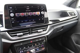 volkswagen-t-roc-1.5-150pk-r-line-e