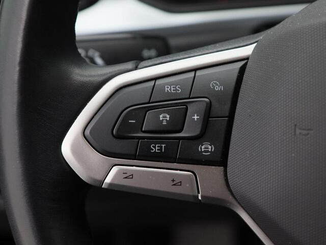 Volkswagen T-Roc 1.0 TSi 110 Pk Life | Camera | Adaptive Cruise | Navigatie | Carplay | 17 Inch | 39.616 Km !!