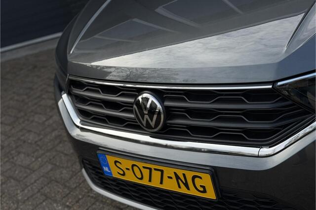 Volkswagen T-Roc 1.5 TSI 150PK DSG-7 | Trekhaak | Camera | Stoelverwarming | Carplay