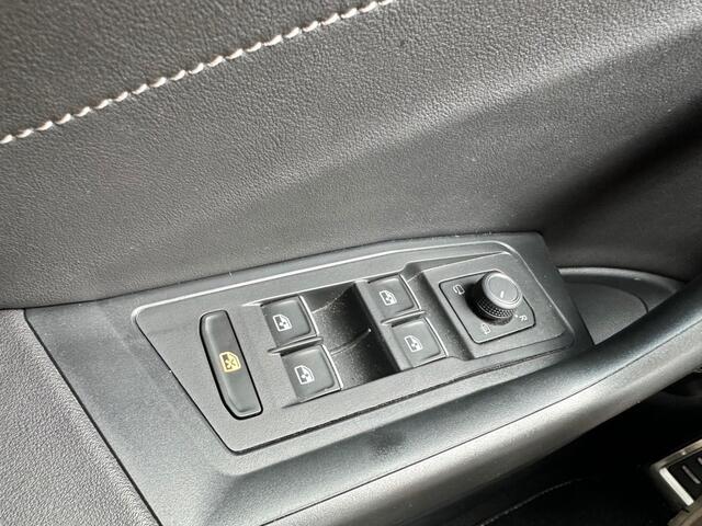 Volkswagen T-Roc 1.5 TSI R-LINE BNS+ facelift model AUTOMAAT