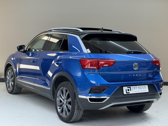 Volkswagen T-Roc 1.0 TSI Style, 115Pk, 2018, Panoramadak, 1ste eigenaar, Digital dashboard, Climate control, Parkeersensoren, LED koplampen,