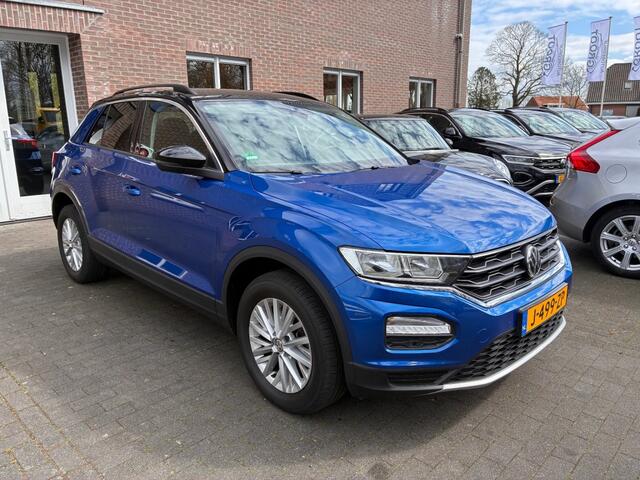 Volkswagen T-Roc 1.5 TSI 150PK AUTOMAAT! TREKHAAK/CAMERA/ADAP.CRUISE