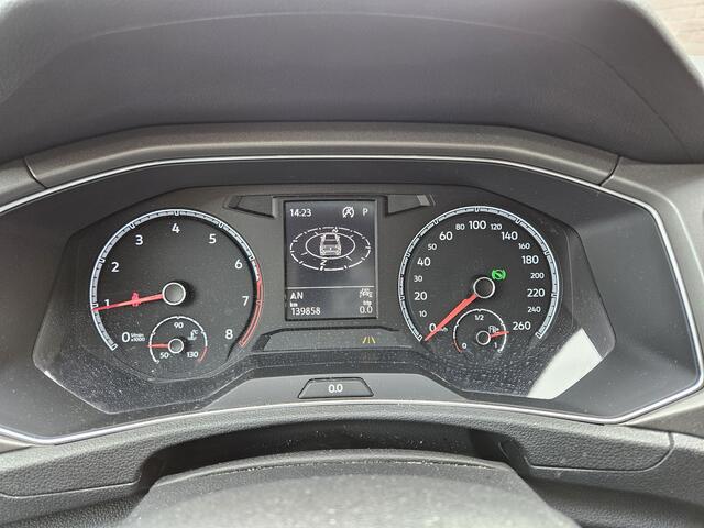 Volkswagen T-Roc 1.5 TSI Style Business