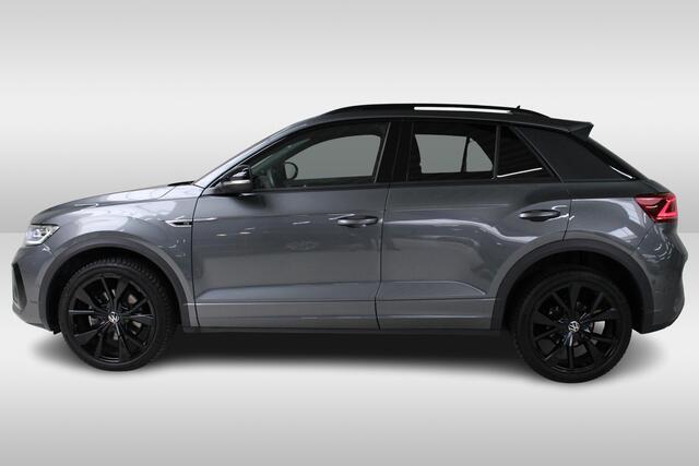 Volkswagen T-Roc 1.5 TSI R-Line DSG Blackstyle Panoramadak | Camera | 19" Velgen | IQ light | Side Assist | El. achterklep