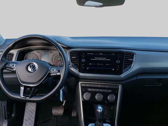 Volkswagen T-Roc 1.5 TSI Style Business | Afneembare Trekhaak | Camera | Winter Pakket