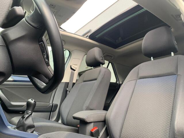 Volkswagen T-Roc 1.5 TSI Sport Full Option