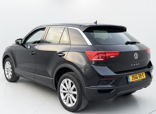 Volkswagen T-Roc 1.5 TSI 150PK DSG BUSINESS CARPLAY/NAVI/PDC