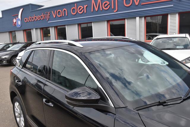 Volkswagen T-Roc 1.5 TSI Sport , TREKHAAK , VIRTUAL COCKPIT , A UITRIJ CAM , LED KOPL , PDC V+A ,